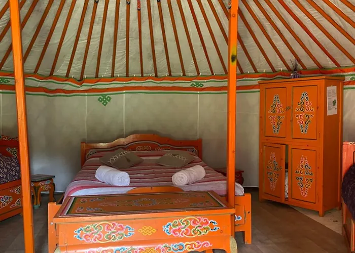 Luxury tent Yourtes Corse Le Pre Aux Biches